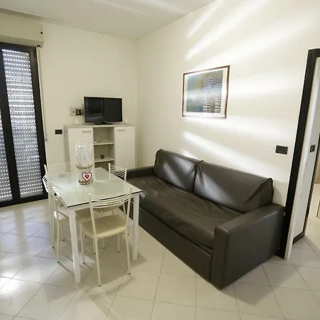 Residenza Sol Ξενοδοχείο με διαμερίσματα Ρίμινι