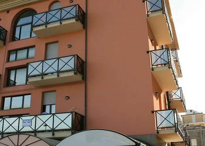 Residenza Sol 아파트호텔 3*